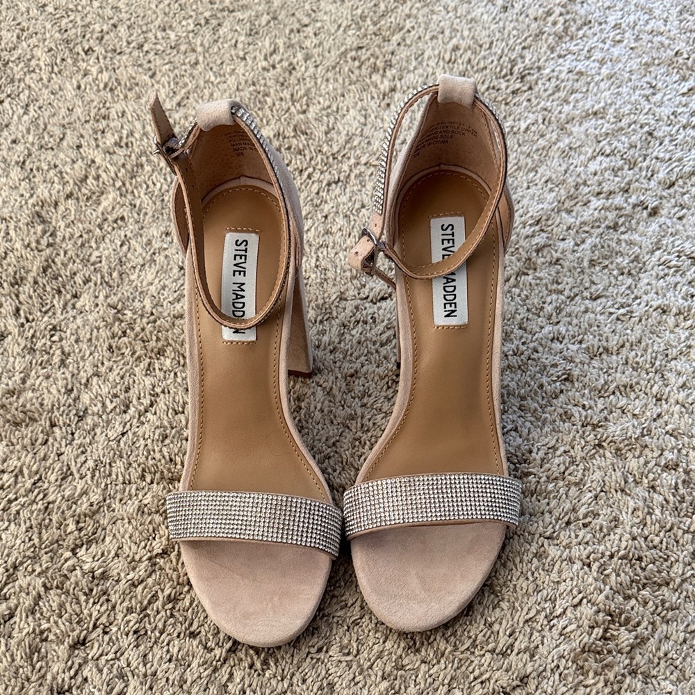 Steve Madden Nude and Silver Heels